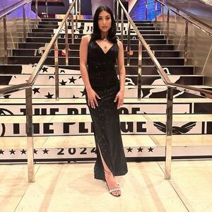 Black sparkling gala dress from winsdor